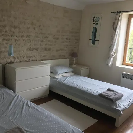 Holiday home Les Vieilles Ombres *