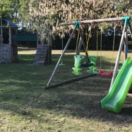 Les Vieilles Ombres Holiday home